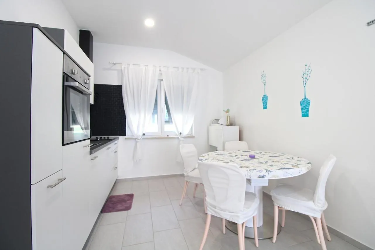 Holiday home House Fazana 2283 Villa