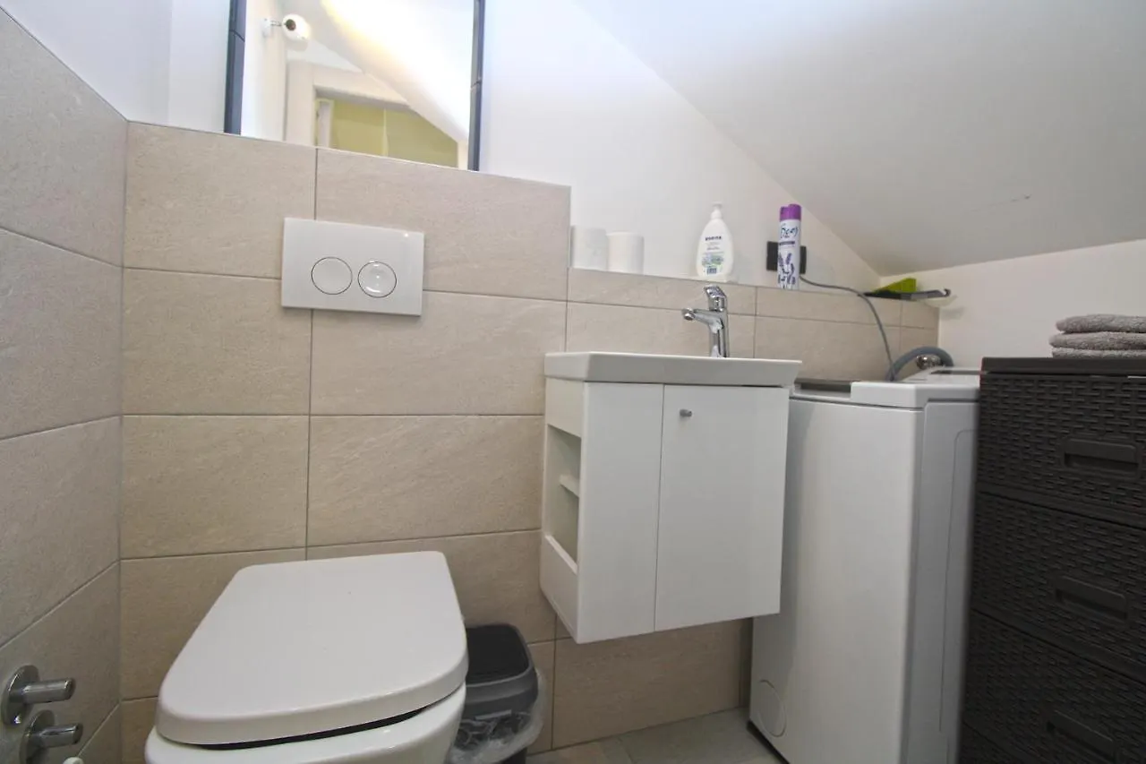 House Fazana 2283 Villa 0*,  Croatia