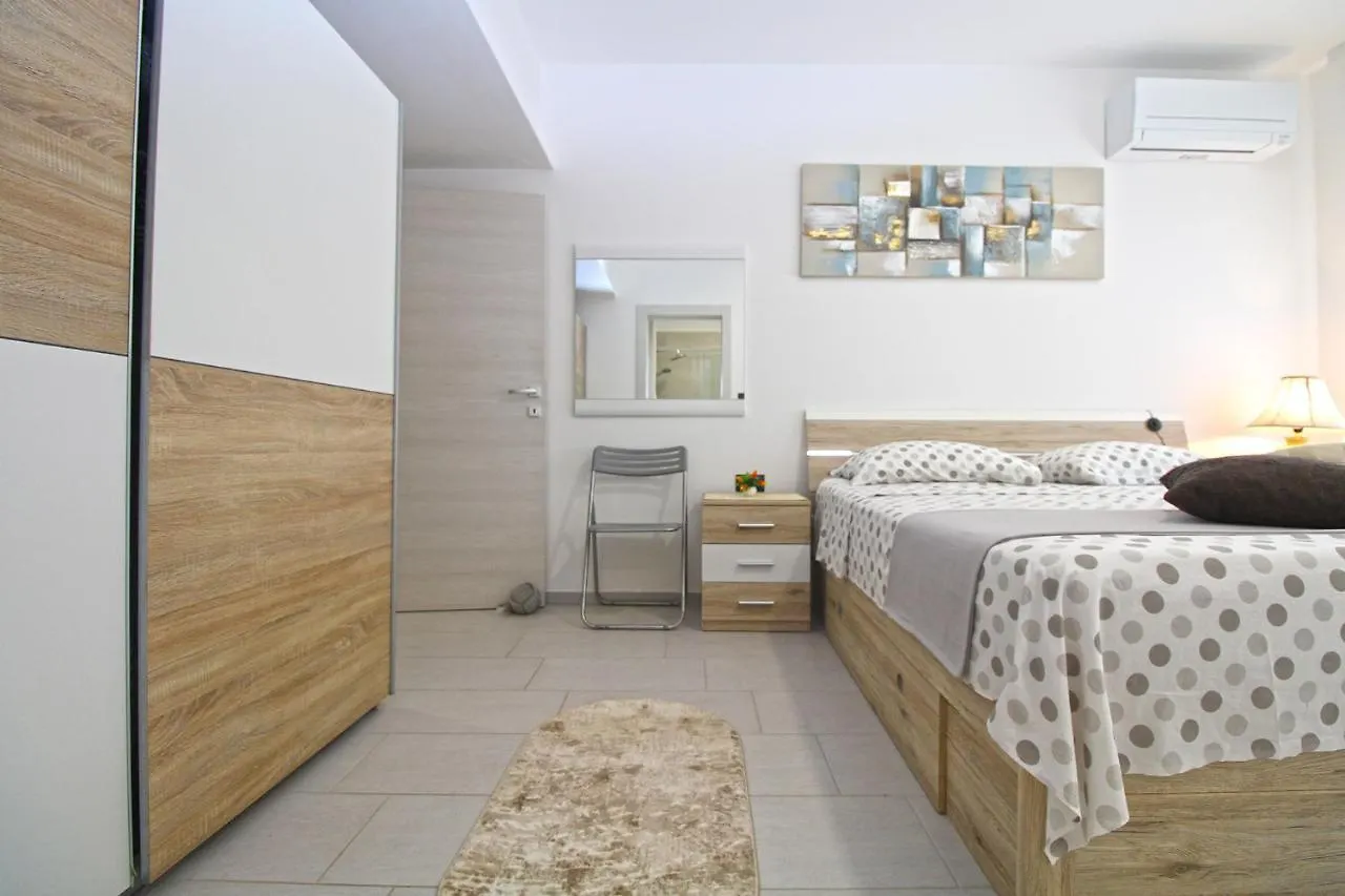 Holiday home House Fazana 2283 Villa Croatia