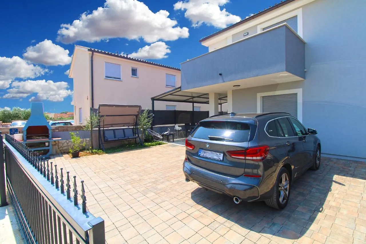 House Fazana 2283 Villa