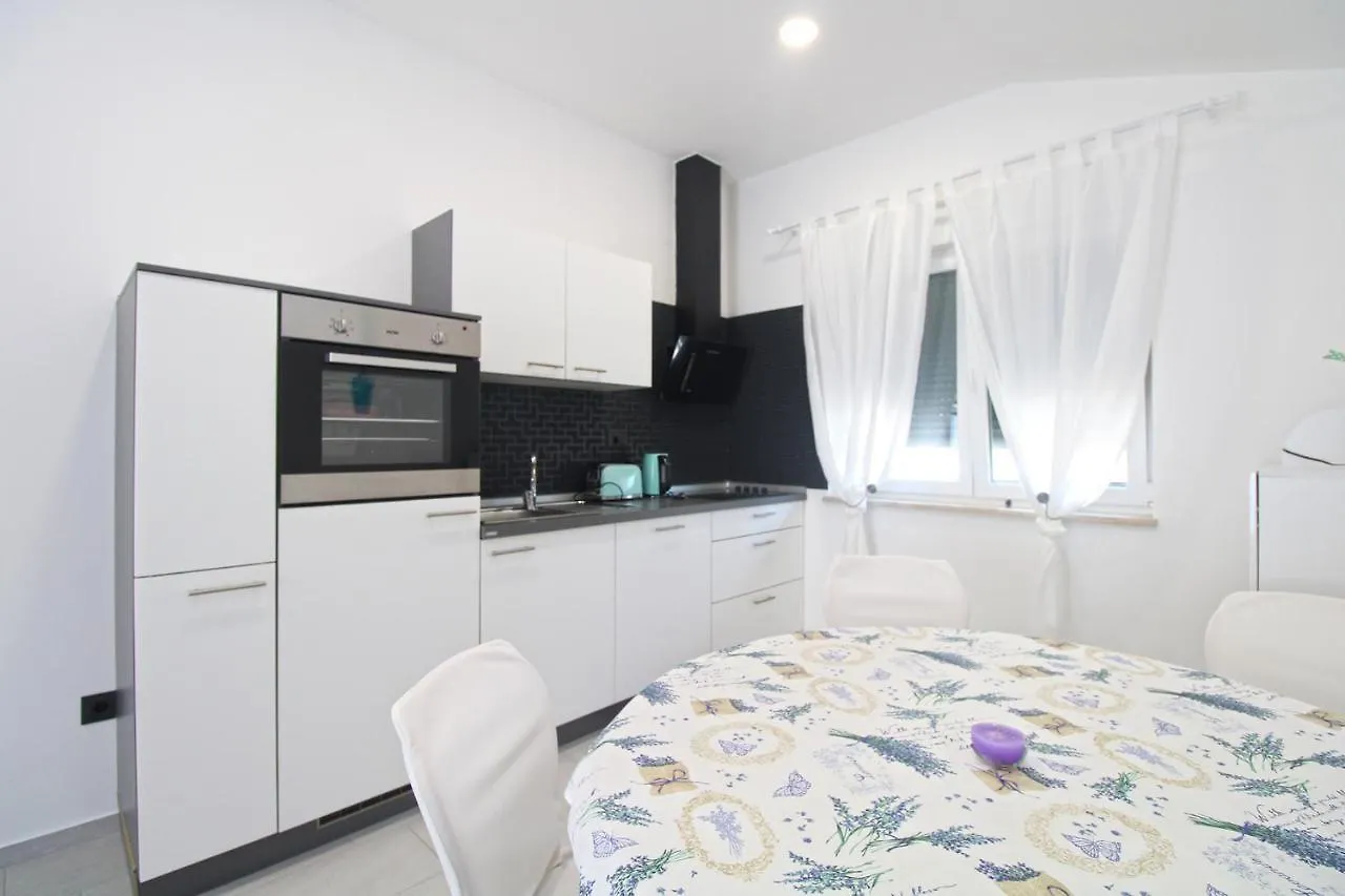 House Fazana 2283 Villa